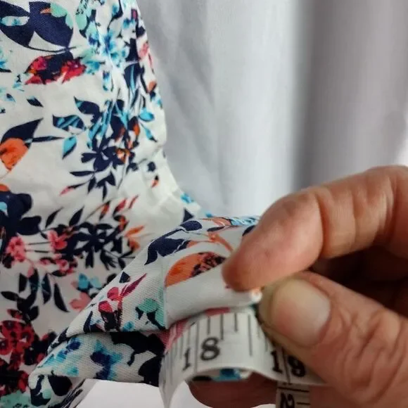 St John's Bay capris - Picture 6 of 6